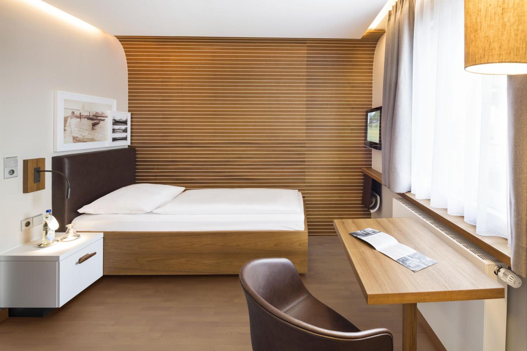 Hotel Seehof Имменштад-ам-Бодензее Экстерьер фото